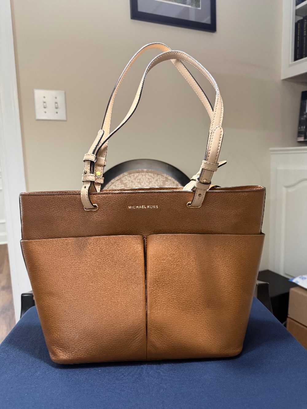 Michael Kors jet set medium tote